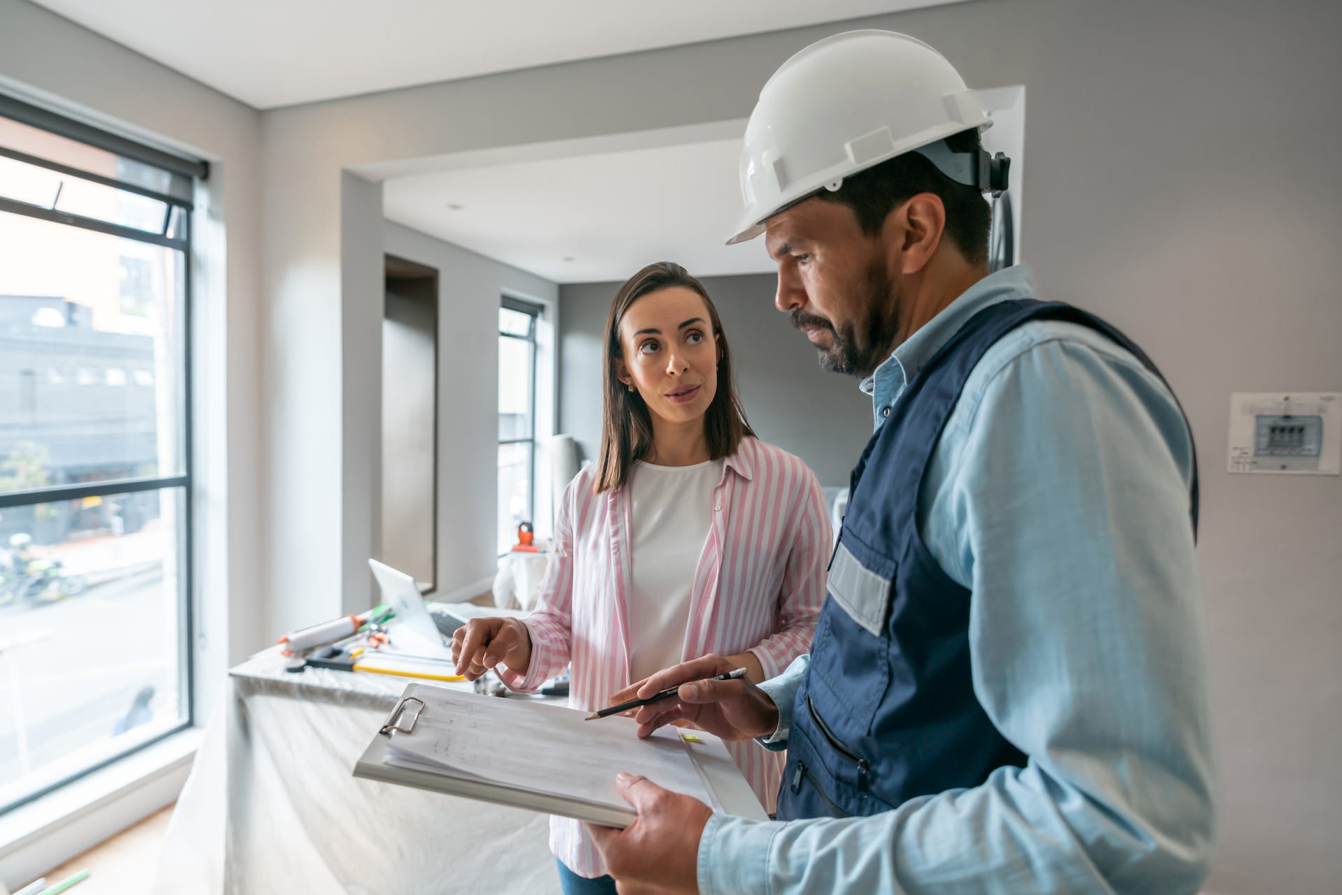 Professional contractor using BidHero